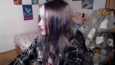 Snapshot of maggieswaggy chatting on 12-03-25, 07:45 Magdalene Swaggy online show from 12-03-25, 07:45