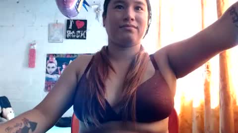 Snapshot of maggiie_taylor chatting on 07-28-26, 02:05 Maggie Taylor online show from 07-28-26, 02:05