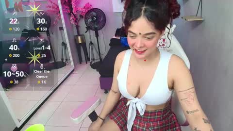 Maggy online show from 11-07-25, 07:58