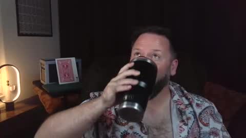 Snapshot of magic1984 chatting on 10-14-25, 05:41 Magic online show from 10-14-25, 05:41