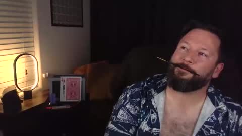 Snapshot of magic1984 chatting on 04-09-26, 05:29 Magic online show from 04-09-26, 05:29