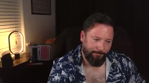 Snapshot of magic1984 chatting on 04-09-26, 06:19 Magic online show from 04-09-26, 06:19