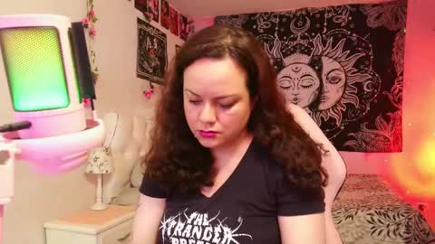 Snapshot of magic_clairewitch chatting on 02-22-25, 05:02 Claire online show from 02-22-25, 05:02