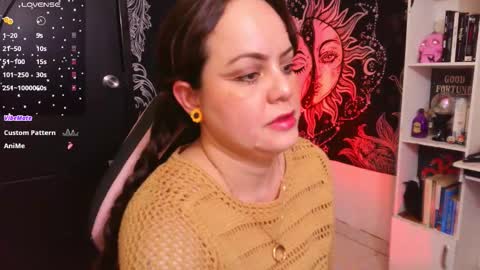 Snapshot of magic_clairewitch chatting on 09-19-25, 12:34 Claire online show from 09-19-25, 12:34