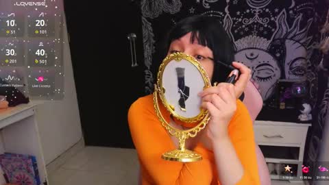 Snapshot of magic_clairewitch chatting on 01-09-26, 10:22 Claire online show from 01-09-26, 10:22