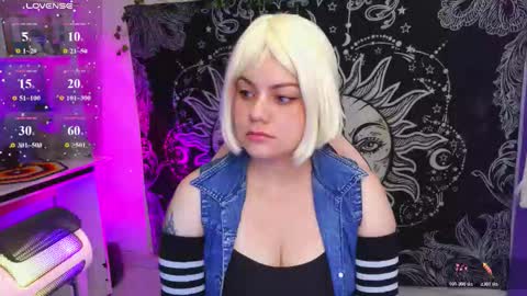 Snapshot of magic_clairewitch chatting on 02-06-26, 11:41 Claire online show from 02-06-26, 11:41