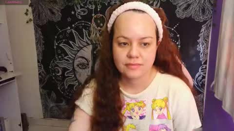 Snapshot of magic_clairewitch chatting on 02-08-26, 09:18 Claire online show from 02-08-26, 09:18