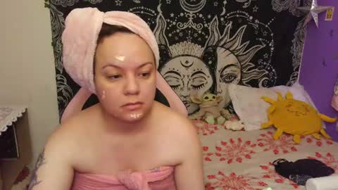 Claire online show from 07-04-26, 11:27