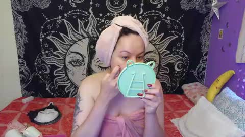 Claire online show from 07-23-26, 11:30