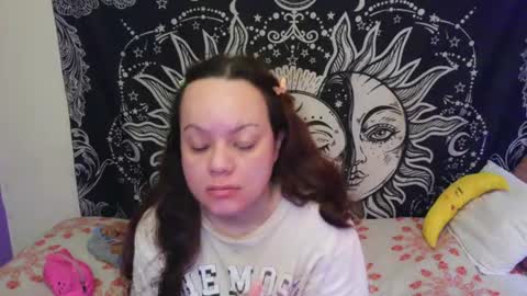 Claire online show from 08-03-26, 11:37