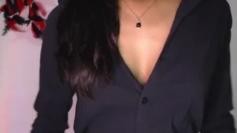 Snapshot of magic_door_open chatting on 02-20-25, 06:35 magic door open online show from 02-20-25, 06:35