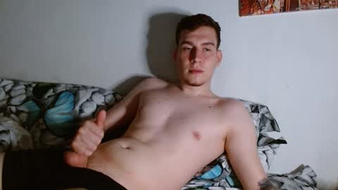 magic_fantasy77 online show from 05-08-26, 10:04