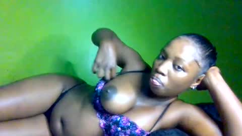 magic_koko3 online show from 06-12-26, 03:27