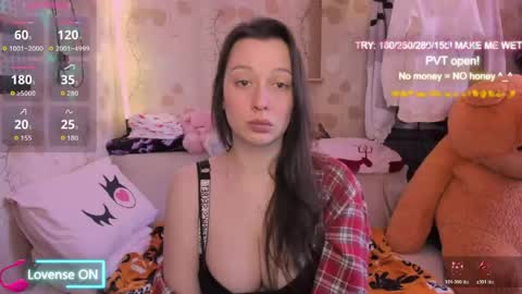 Hello sweet I am Lilly Lets have fun  The show will start around 600 PM GTM or 100 PM GTM  online show from 04-05-26, 07:38