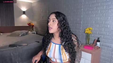 Snapshot of magic_marg chatting on 09-29-25, 09:52 Marge online show from 09-29-25, 09:52