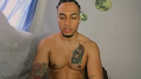 Magic Mike online show from 04-19-26, 01:54