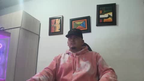 magic_milk23 online show from 01-08-26, 06:05