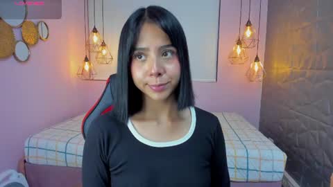 Oliviah online show from 06-23-26, 10:08