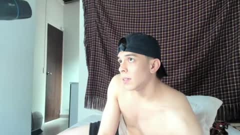 Snapshot of magic_tony chatting on 02-18-25, 08:14 Tony Hoffa online show from 02-18-25, 08:14