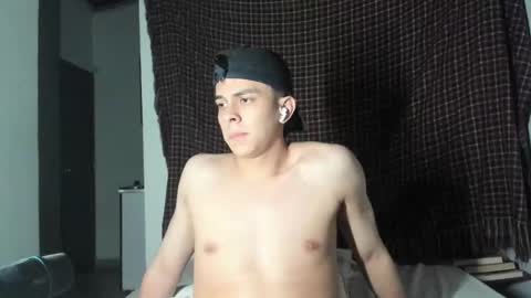 Snapshot of magic_tony chatting on 02-19-25, 12:14 Tony Hoffa online show from 02-19-25, 12:14