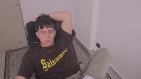 Snapshot of magic_tony chatting on 09-17-25, 10:22 Tony Hoffa online show from 09-17-25, 10:22