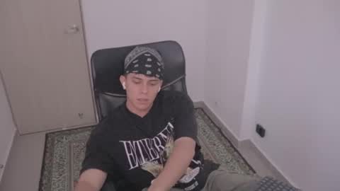 Snapshot of magic_tony chatting on 09-20-25, 09:38 Tony Hoffa online show from 09-20-25, 09:38