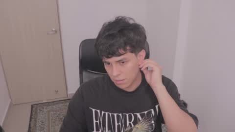 Snapshot of magic_tony chatting on 09-26-25, 07:51 Tony Hoffa online show from 09-26-25, 07:51