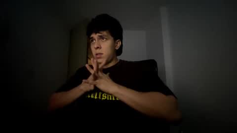 Snapshot of magic_tony chatting on 10-22-25, 10:42 Tony Hoffa online show from 10-22-25, 10:42