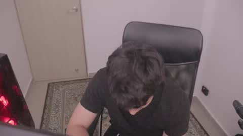 Snapshot of magic_tony chatting on 10-24-25, 08:16 Tony Hoffa online show from 10-24-25, 08:16