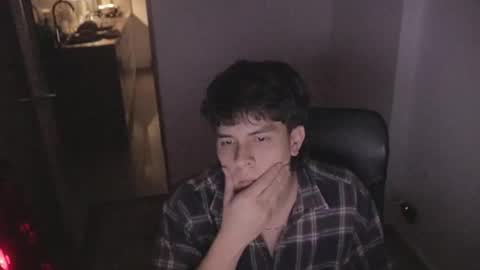 Snapshot of magic_tony chatting on 10-26-25, 12:16 Tony Hoffa online show from 10-26-25, 12:16