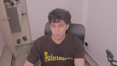 Snapshot of magic_tony chatting on 10-30-25, 06:30 Tony Hoffa online show from 10-30-25, 06:30