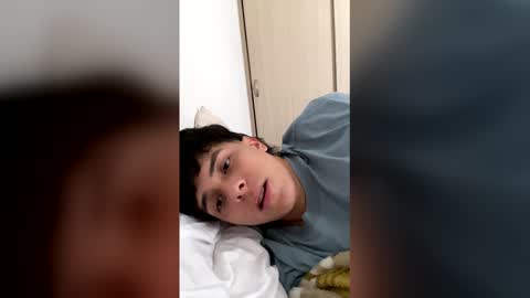 Snapshot of magic_tony chatting on 12-03-25, 04:16 Tony Hoffa online show from 12-03-25, 04:16