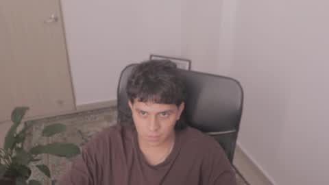 Snapshot of magic_tony chatting on 01-16-26, 09:19 Tony Hoffa online show from 01-16-26, 09:19