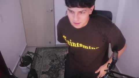 Snapshot of magic_tony chatting on 02-16-26, 10:28 Tony Hoffa online show from 02-16-26, 10:28