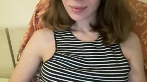 Snapshot of magicgirl50053 chatting on 03-05-26, 06:04 magicgirl50053 online show from 03-05-26, 06:04