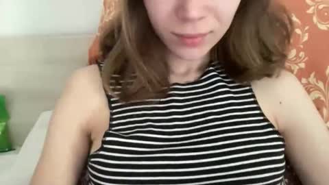 Snapshot of magicgirl50053 chatting on 03-31-26, 10:37 magicgirl50053 online show from 03-31-26, 10:37