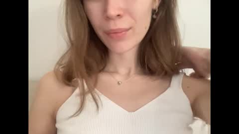 Snapshot of magicgirl50053 chatting on 04-01-26, 02:25 magicgirl50053 online show from 04-01-26, 02:25