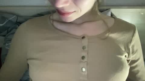 Snapshot of magicgirl50053 chatting on 04-20-26, 05:37 magicgirl50053 online show from 04-20-26, 05:37