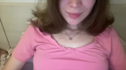 Snapshot of magicgirl50053 chatting on 05-14-26, 06:37 magicgirl50053 online show from 05-14-26, 06:37