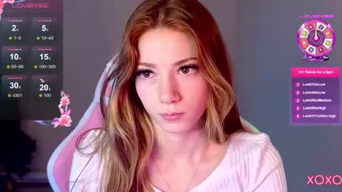 Snapshot of magicladyy chatting on 02-23-25, 03:56 Angel online show from 02-23-25, 03:56