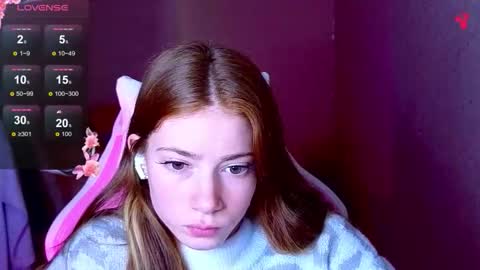 Snapshot of magicladyy chatting on 11-19-25, 06:30 Angel online show from 11-19-25, 06:30