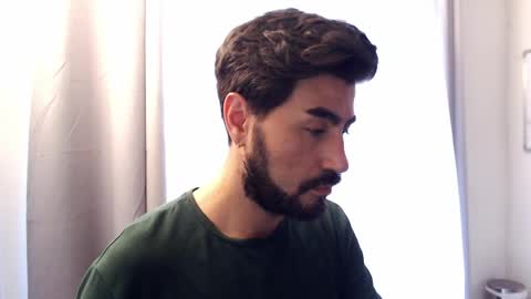 Snapshot of magicloganx chatting on 04-16-26, 09:39 Andres online show from 04-16-26, 09:39