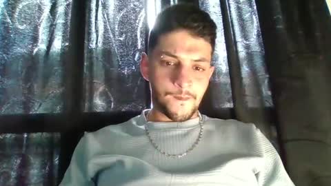 Snapshot of magico_9809 chatting on 01-04-25, 07:55 BRAYAN online show from 01-04-25, 07:55