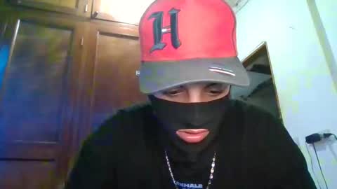 Snapshot of magico_9809 chatting on 01-30-25, 06:46 BRAYAN online show from 01-30-25, 06:46