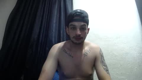 Snapshot of magico_9809 chatting on 10-13-25, 11:43 BRAYAN online show from 10-13-25, 11:43