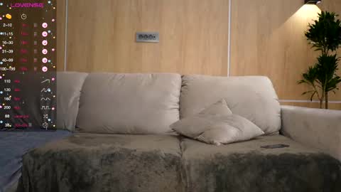 magicpeaach online show from 03-01-25, 09:37