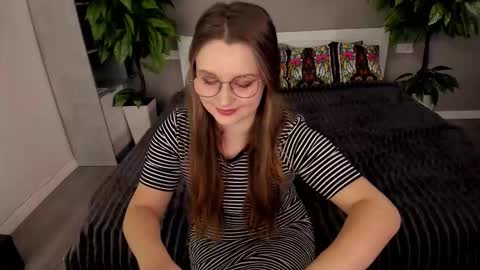 Emily online show from 10-15-25, 12:27