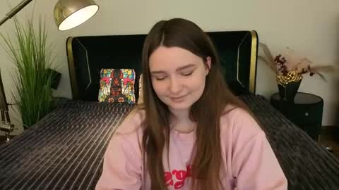 Emily online show from 05-04-26, 05:47