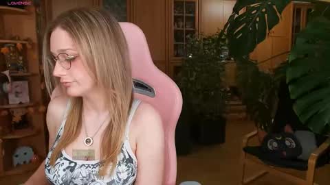 Nicole online show from 10-09-25, 10:30