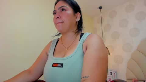 magievans1 online show from 09-15-25, 02:33